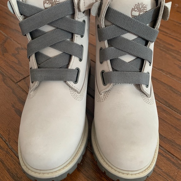 Too big - Picture 4 of 4